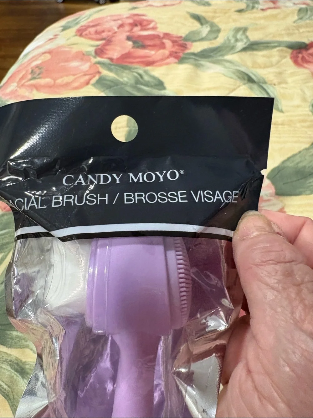 Lavender Facial Cleansing Brush by